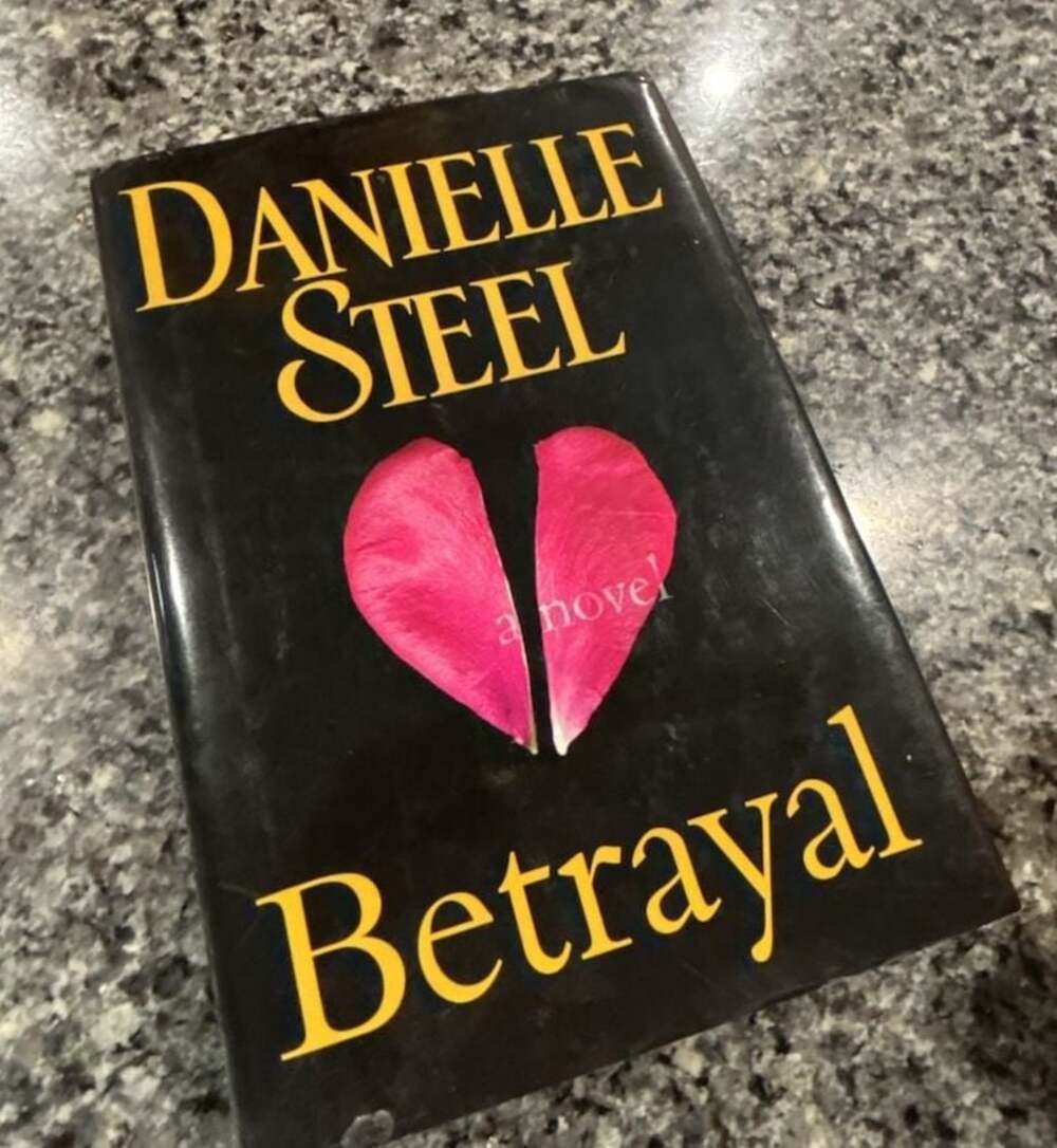 Betrayal: A Novel by Danielle Steel (Hardcover)